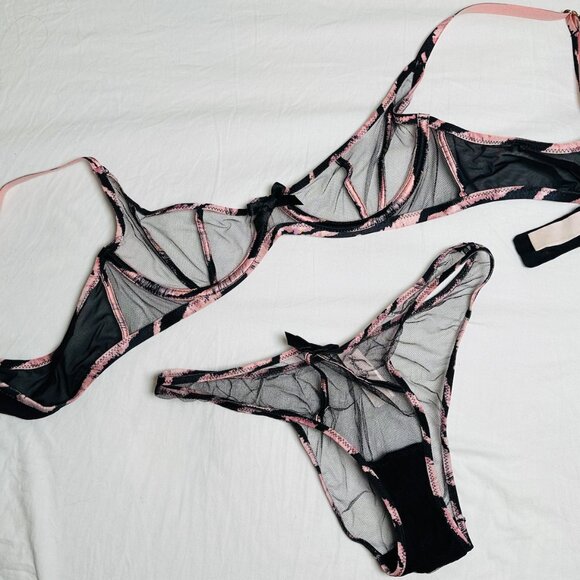 size 34B/XS - Agent Provocateur lingerie set - Picture 1 of 8